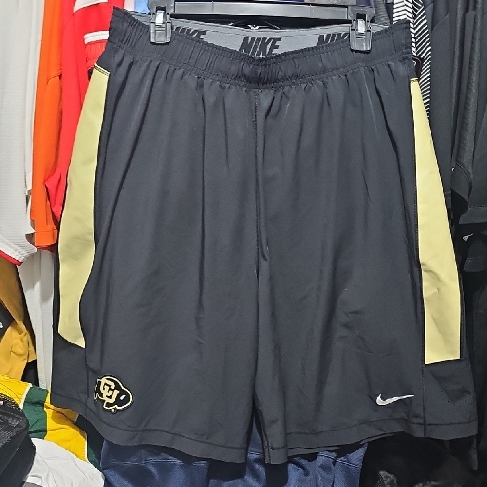 Nike Men's University Of Colorado Shorts XL